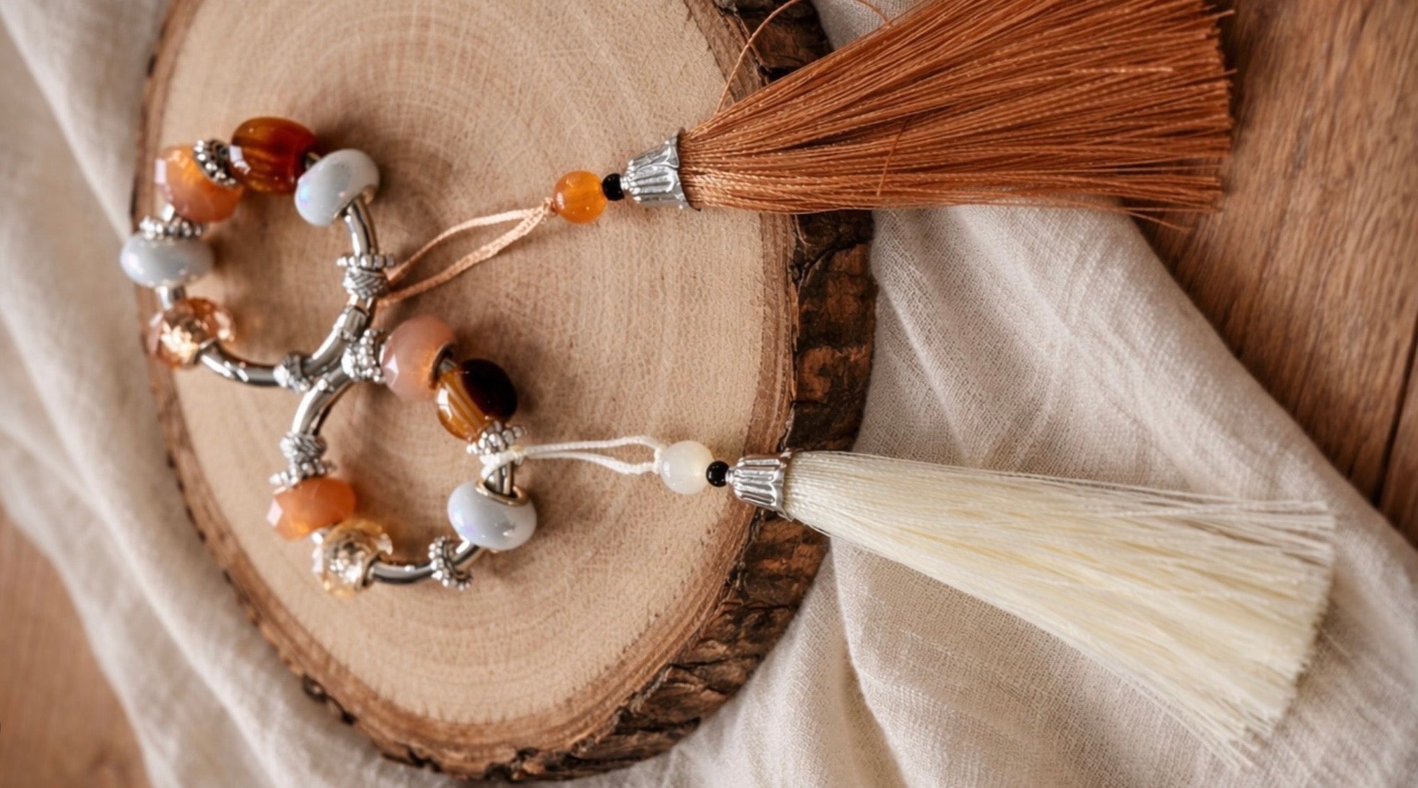 Boho Schlüssel- & Taschenanhänger selber machen