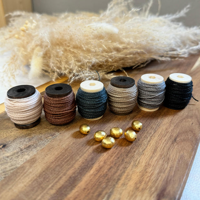 Farbpaletten für Mikromakramee - 6 x 10 m (1 mm) gewachstes Garn von Linhasita