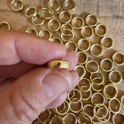 1 x Ring-Verbinder | in Gold | 10 mm | Für Mikromakramee, Schmuck & DIY‘s