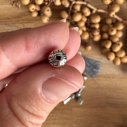 1 x Tassel End Cap, Silver, Decorative, for DIY Jewelry