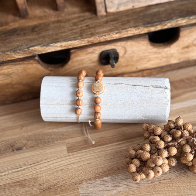 Schmuckhalter / Holzaussteller für Armbänder - Birke mit weißer Lasur