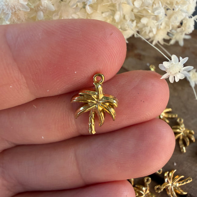 1 x Palmen Anhänger Gold (rostfreier Stahl) - sommerlicher Schmuckanhänger für Makramee DIY Schmuck