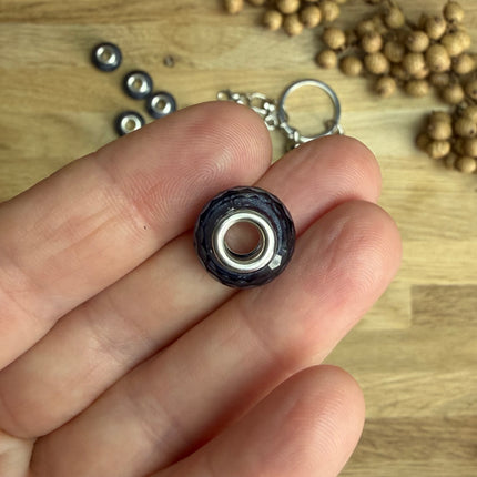 1 x Graue facettierte Acryl Spacerperle mit großem Loch für DIY Schlüssel- und Taschenanhänger