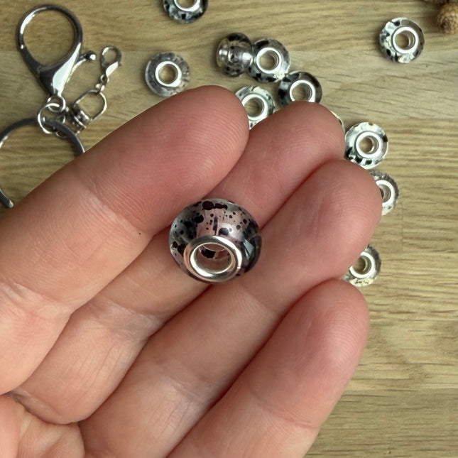 1 x Kristallklar mit schwarzen Sprenkel Acryl Spacerperle mit großem Loch für DIY Schlüssel- und Taschenanhänger