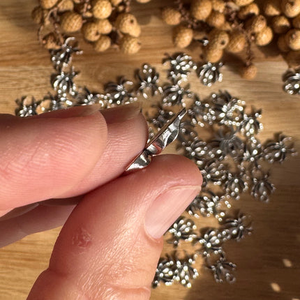 Spinnen Anhänger silber – DIY Schmuck & Halloween Schmuckzubehör