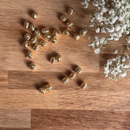 1 x Kürbis Anhänger 14K vergoldet (nickelfrei) - 8 x 8 mm Mikro Makramee Schmuck