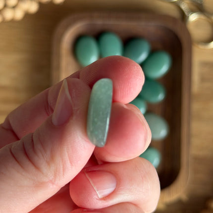 1 x Cabochon - grüner Aventurin  2 x 1,4 cm |  Makramee, Mikromakramee & DIY Schmuck