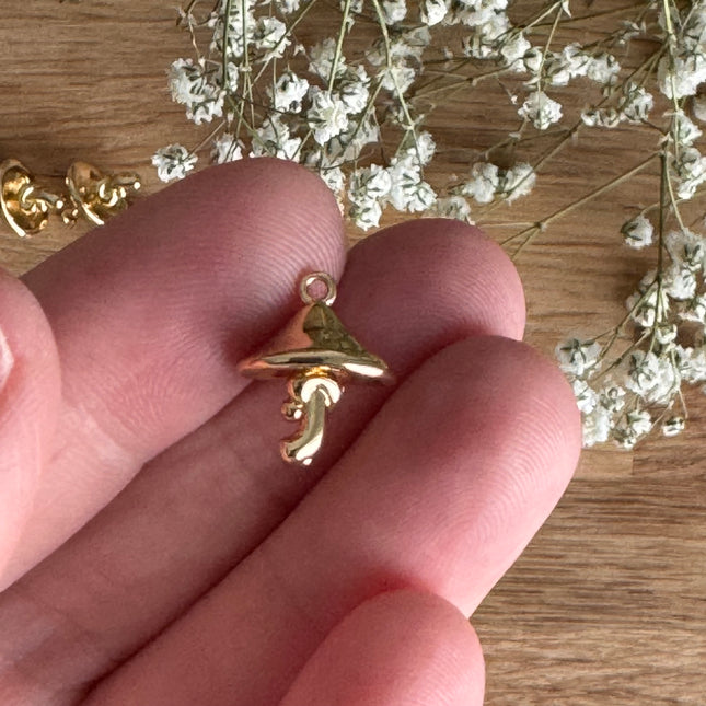 1 x Pilzanhänger 14 K vergoldet | 15 x 10 mm | Für Mikromakramee, Schmuck & DIY‘s