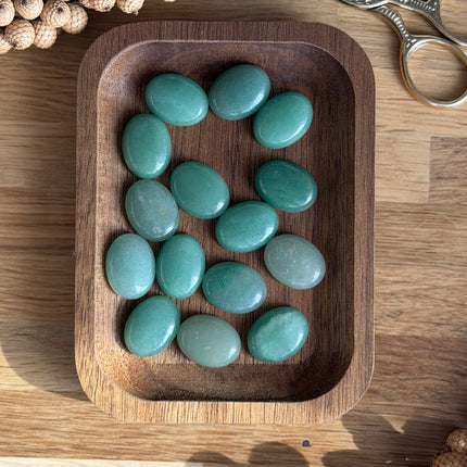 1 x Cabochon - grüner Aventurin  2 x 1,4 cm |  Makramee, Mikromakramee & DIY Schmuck