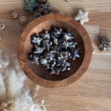 1 x Seesternperle aus Keramik | in Braun Blau | Für Mikromakramee, Schmuck & DIY‘s