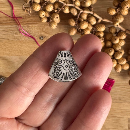 1 x Tassel End Cap Silver Ornament for DIY Jewelry