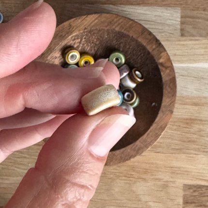 10 x Disc-Perlen aus Keramik | bunt | Für Mikromakramee, Schmuck & DIY‘s