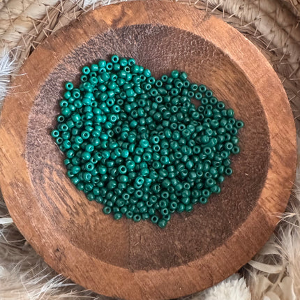 100 x Glasperlen | in Dunkelgrün | 3 mm | Für Mikromakramee, Schmuck & DIY‘s