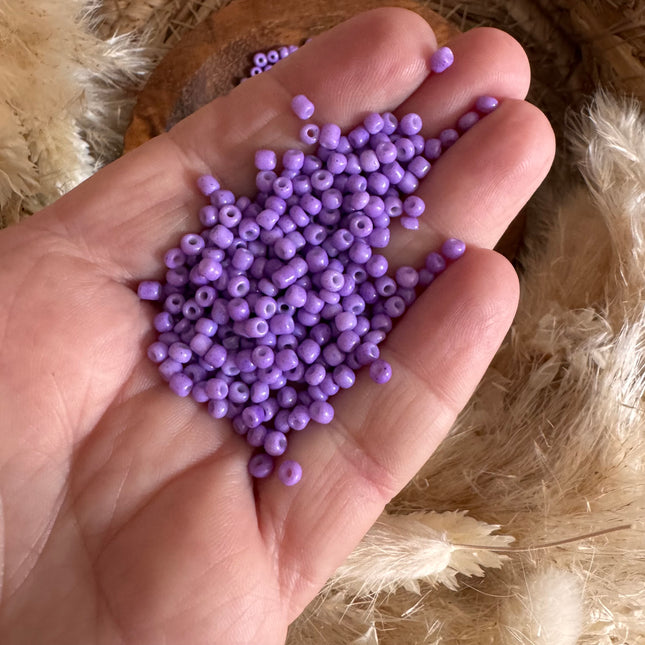 100 x Glasperlen | in Lila | 3 mm | Für Mikromakramee, Schmuck & DIY‘s