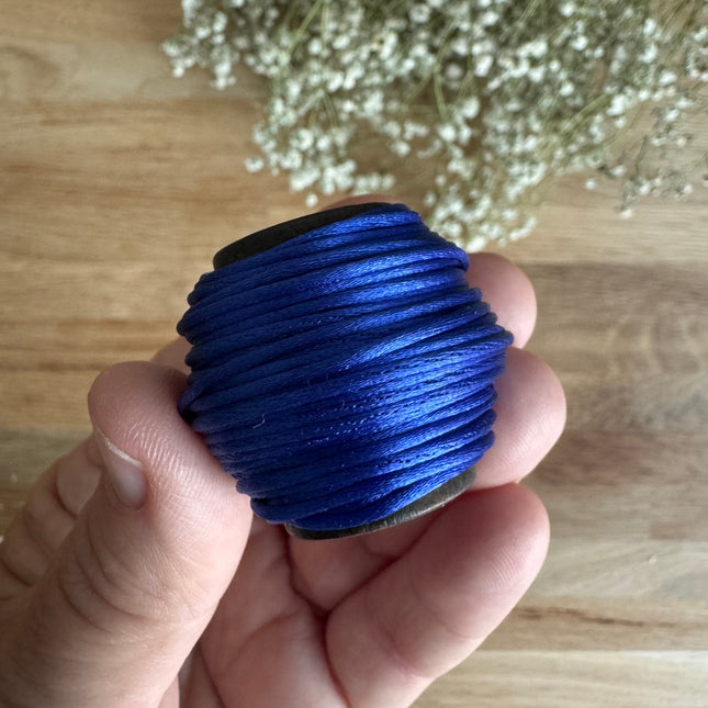 1 x Saphirblau Schmuck Kordel in Seidenoptik  | ø 1,2 mm x 10 m | Für Mikromakramee, Schmuck & DIY‘s