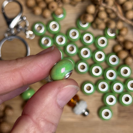 1 x Grün Acryl Spacerperle mit großem Loch für DIY Schlüssel- und Taschenanhänger
