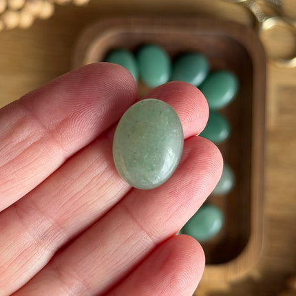 1 x Cabochon - grüner Aventurin  2 x 1,4 cm |  Makramee, Mikromakramee & DIY Schmuck