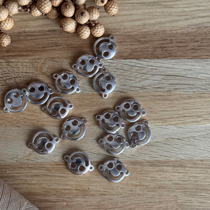 1 x Perle DQ SMILEY Zamak versilbert |  ø 18 mm | Für Makramee, Schmuck & DIY‘s