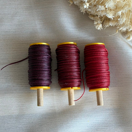 Berry Wine – CT Point Farbset |  geflochtenes & gewachstes  Polyestergarn 1 mm | CT Point®| Mikromakramee Schmuckgarn