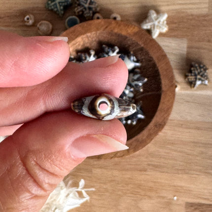 1 x Seesternperle aus Keramik | in Braun Blau | Für Mikromakramee, Schmuck & DIY‘s