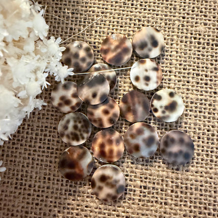 1 x Muschel Perlen 15mm Braun beige für Mikromakramee Schmuck