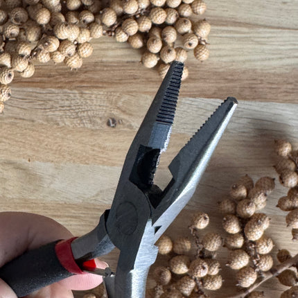 Flachzange mit Soft-Grip  | Schmuckzange für Mikromakramee & DIY Schmuck | 12 cm lang