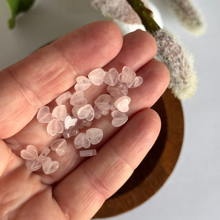 5 x Herz Rosenquarz - ein wunderschönes Highlight für deine Schmuckkreationen | 6 mm (Bohrung 0,7 mm)