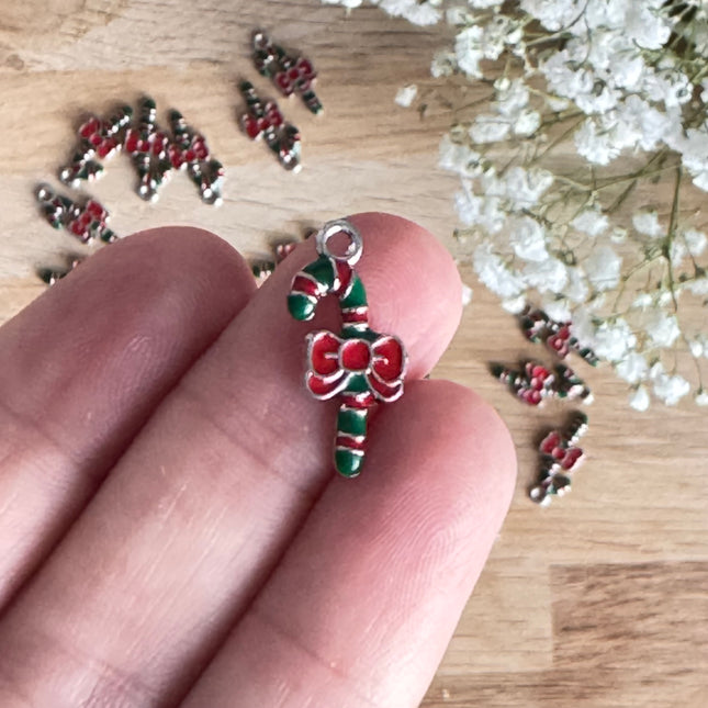 1 x Süßer Zuckerstangen Anhänger Silber-Grün-Rot für weihnachtlichen DIY Schmuck - Weihnachten