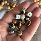 10 x Keramikperlen Mix bunt glasiert  | Für Mikromakramee, Schmuck & DIY‘s