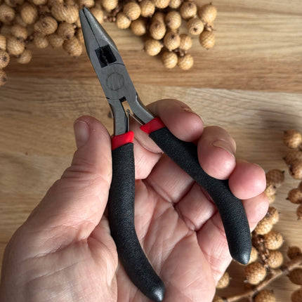 Flachzange mit Soft-Grip  | Schmuckzange für Mikromakramee & DIY Schmuck | 12 cm lang