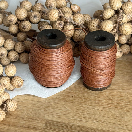 Cinnamon (CT03) |  geflochtenes & gewachstes  Polyestergarn 1 mm | CT Point®| Mikromakramee Schmuckgarn