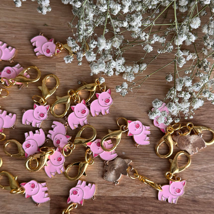 Glücksbringer Schweinchen Anhänger mit Karabiner – Rosa & Gold 🐷|  DIY‘s
