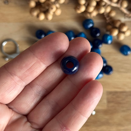 1 x Blaue Harz Fassperle mit großem Loch für DIY Schlüssel- und Taschenanhänger