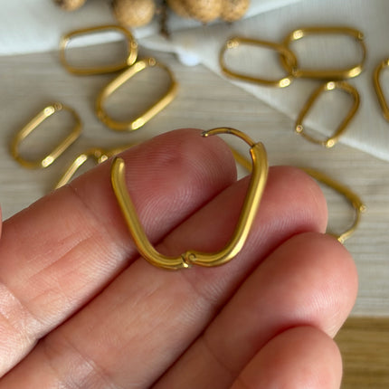 2 x Ovale Creolen | in Gold | 21 x 15 mm | Für Mikromakramee, Schmuck & DIY‘s