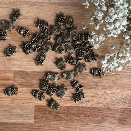 2 x Eulenanhänger aus Bronze | 15 x 10 mm | Für Mikromakramee, Schmuck & DIY‘s