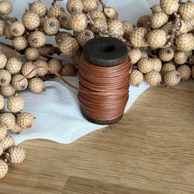 Cinnamon (CT03) |  geflochtenes & gewachstes  Polyestergarn 1 mm | CT Point®| Mikromakramee Schmuckgarn