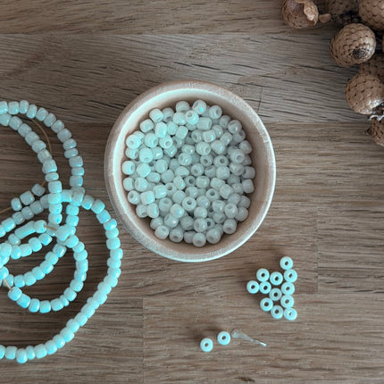 100 x Glasperlen | in Weiß | 3 mm | Für Mikromakramee, Schmuck & DIY‘s