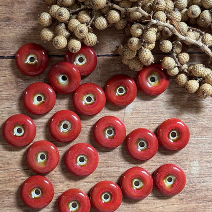 1 x Flache Perle Donut aus Keramik | Terracotta | Für Mikromakramee, Schmuck & DIY‘s