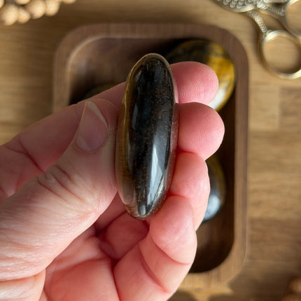 1 x Cabochon - Tigerauge - circa 5 x 3,5 cm |  Makramee, Mikromakramee & DIY Schmuck