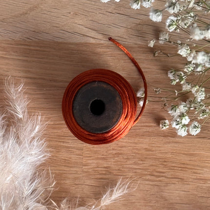 1 x Kupferfarbene Schmuck Kordel in Seidenoptik  | ø 1,2 mm x 10 m | Für Mikromakramee, Schmuck & DIY‘s