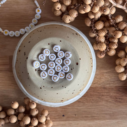 Weiß Gold Acryl Buchstabenperlen für personalisierte DIY- und Makramee-Projekte