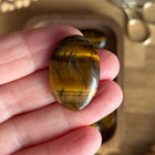 1 x Cabochon - Tigerauge - circa 2,5 x 1,7 cm |  Makramee, Mikromakramee & DIY Schmuck