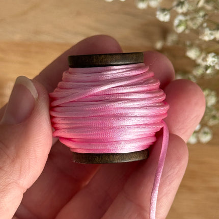 1 x Himbeer Pink Schmuck Kordel in Seidenoptik  | ø 1,2 mm x 10 m | Für Mikromakramee, Schmuck & DIY‘s