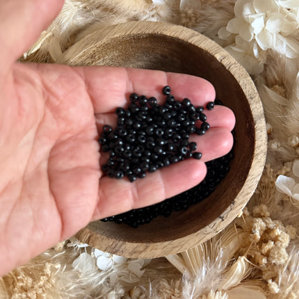 100 x Rocailles - Glasperlen | in Schwarz | 4 mm | Für Mikromakramee, Schmuck & DIY‘s