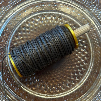 Blaugrau (CT16) |  geflochtenes & gewachstes Polyestergarn 1 mm | CT Point®| Mikromakramee Schmuckgarn