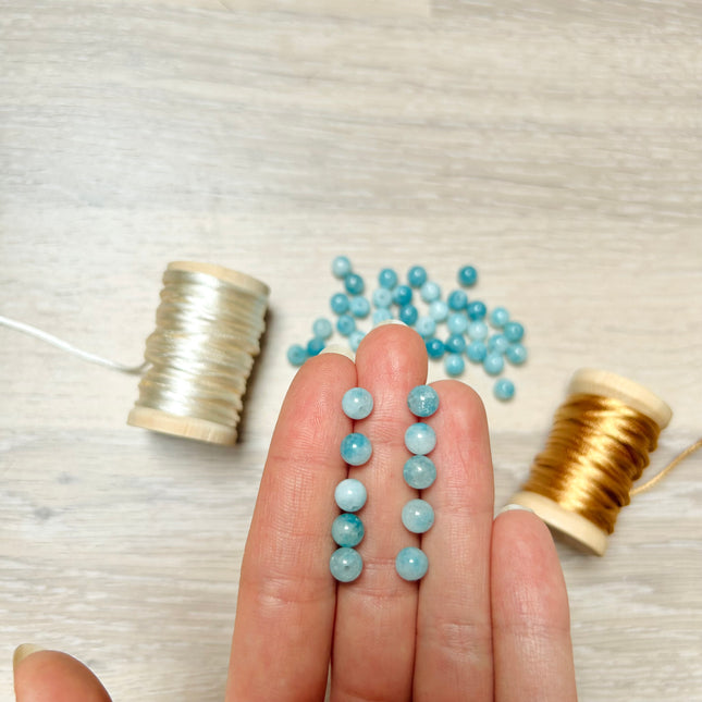 10 x runde Perlen aus Larimar | in Türkis-Blau | 6 x 6 mm | Für Mikromakramee, Schmuck & DIY‘s