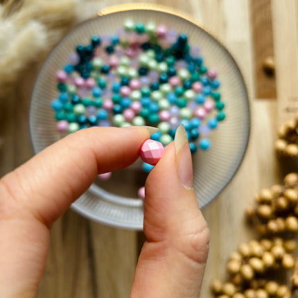 6 x Facettierte Glasperlen | in Bunt | 8mm | Für Mikromakramee, Schmuck & DIY‘s