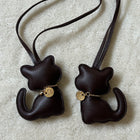 1 x Schlüssel- und Taschenanhänger im Katzen-Design | In Dunkelbraun | 8,5 x 6,5 mm | Fundgrube