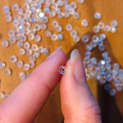 10 x Facettierte Glasperlen | in Kristallklar | 4 mm | Für Mikromakramee, Schmuck & DIY‘s