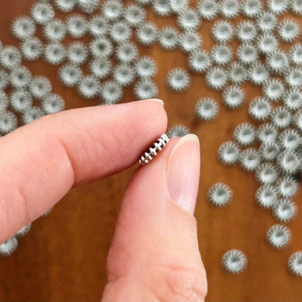 5 x Ornament-Perle | in Silber | 7 x 1 mm | Für Mikromakramee, Schmuck & DIY‘s
